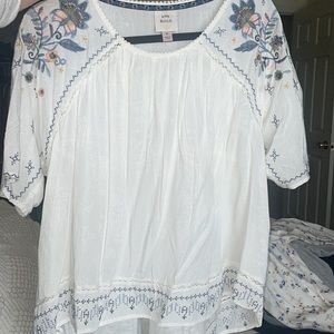 NWOT Knox Rose Blouse Size Medium